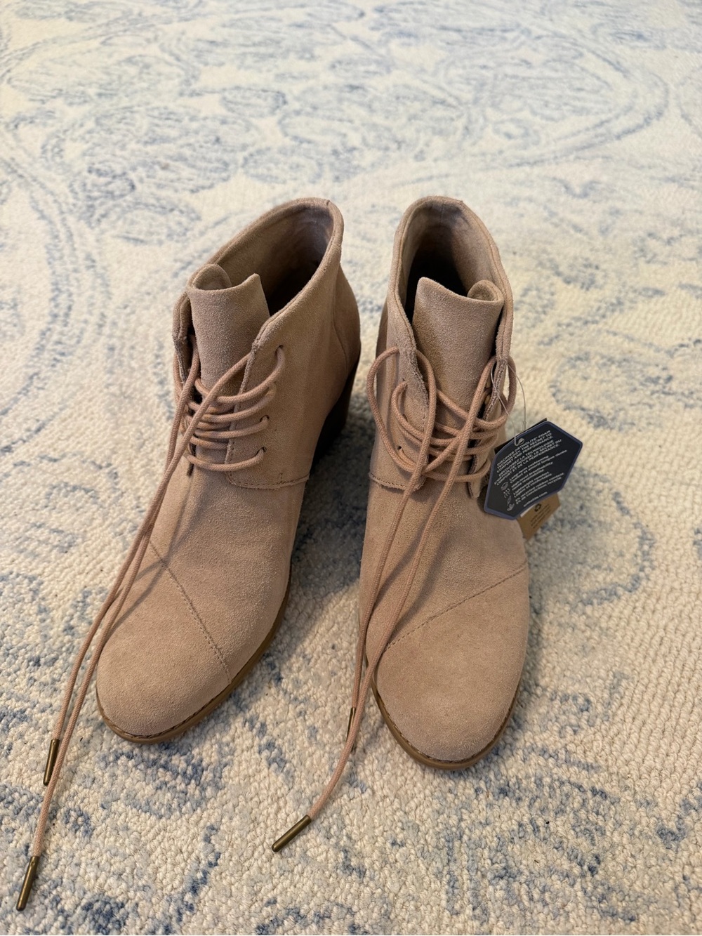 Toms Women's Lace-Up Ankle Boots in Taupe